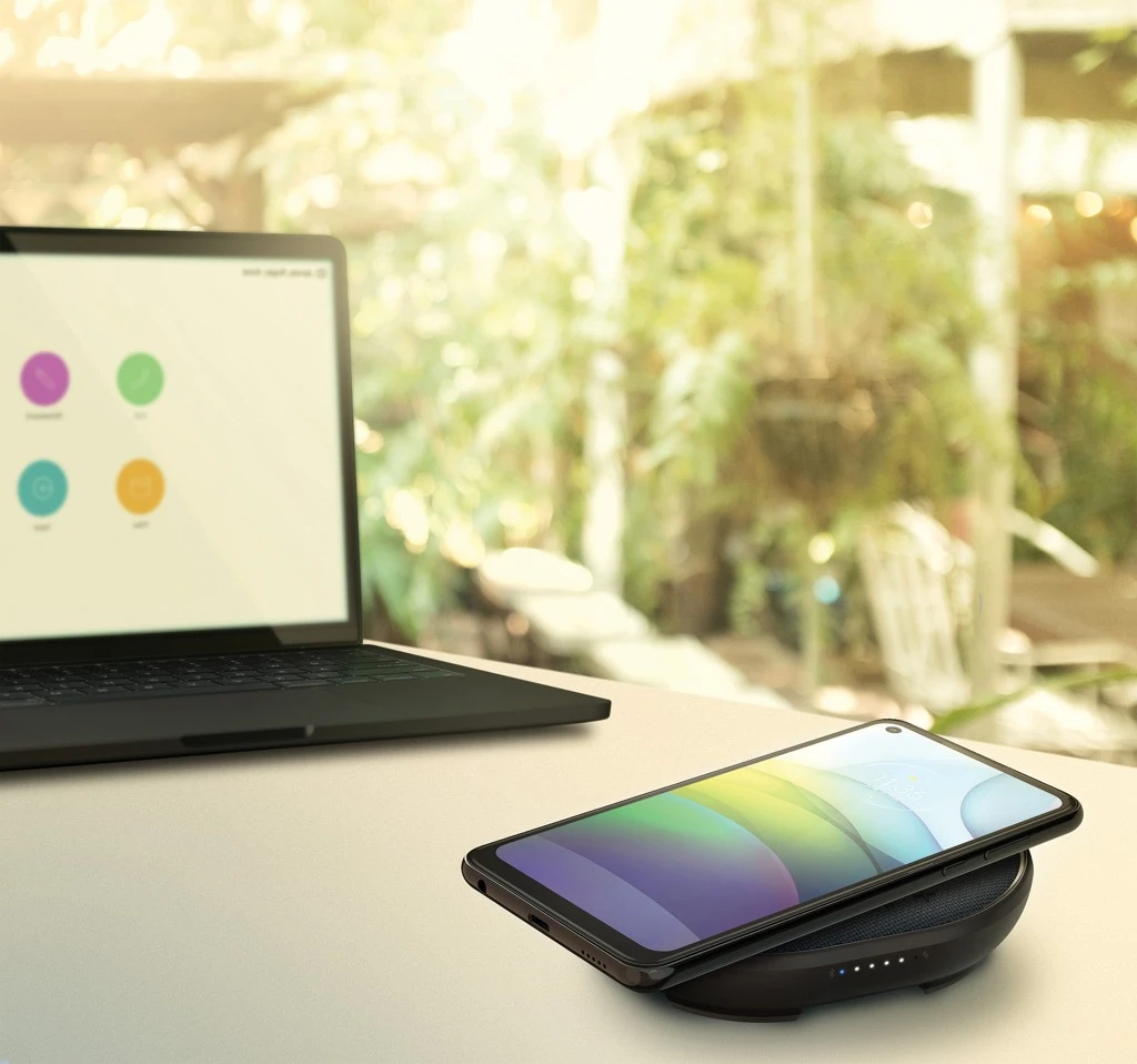 Motorola ROKR 500 10W Wireless Charging 5W Speaker, Schwarz 7 Motorola ROKR 500 10W Wireless Charging 5W Speaker, Schwarz – Bild 7