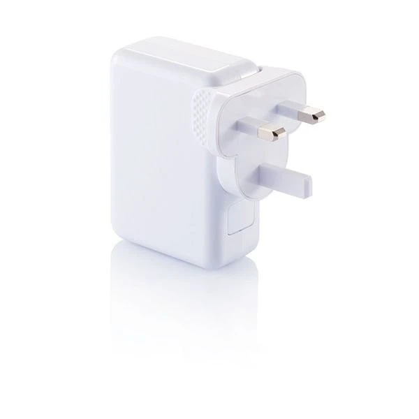 Reiseadapter Mit 4fachem USB Anschluss 2 Reiseadapter Mit 4fachem USB Anschluss – Bild 2