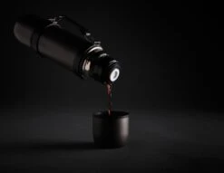 Swiss Peak Thermosflasche Mit 2 Bechern, Grau -Leben Bedarfs Verkauf Werbeartikel Swiss Peak Thermosflasche mit 2 Bechern grau 882468273 9