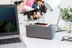 Vogue Wireless-Charger Lautsprecher, Grau -Leben Bedarfs Verkauf Werbeartikel Vogue Wireless Charger Lautsprecher grau 882468398 9